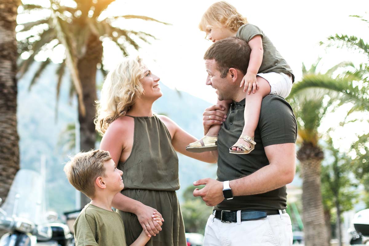 CBD for Family Vacations: Reducing Parental Stress